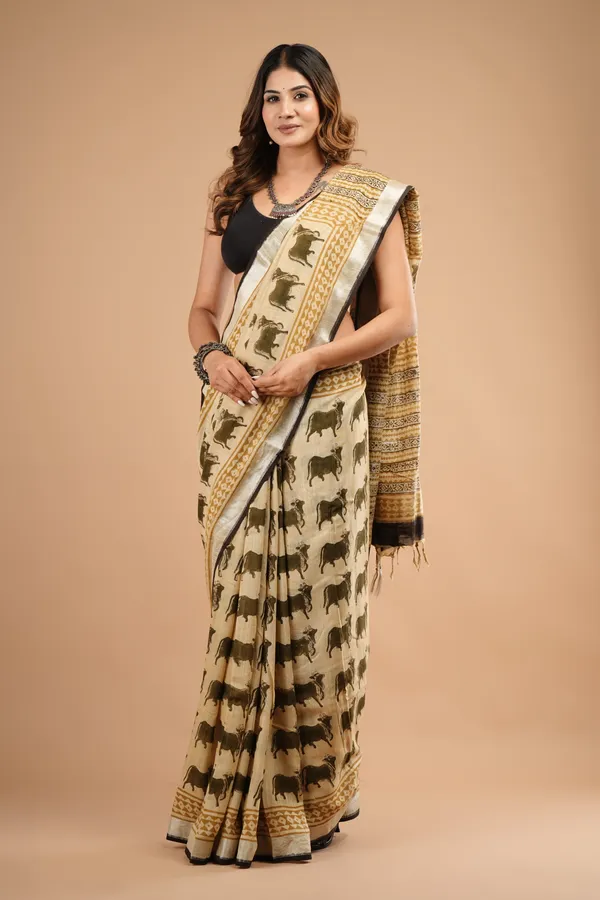 Beige_An_D_Light_Khaki_Cotton_Linen_Premium_Saree_For_India