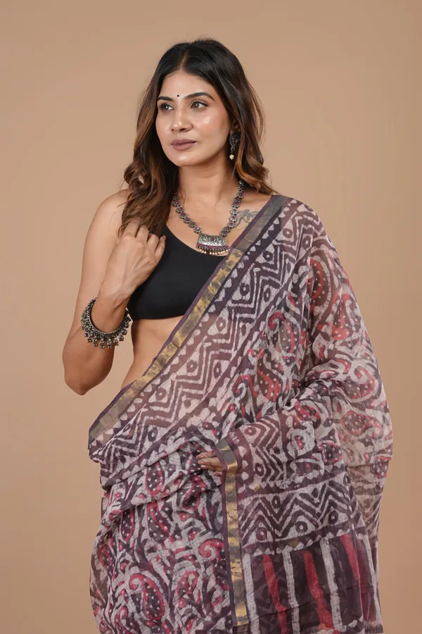 Purple_Kota_Doriya_Premium_Saree_With_Unstitched_Blouse_For_Women