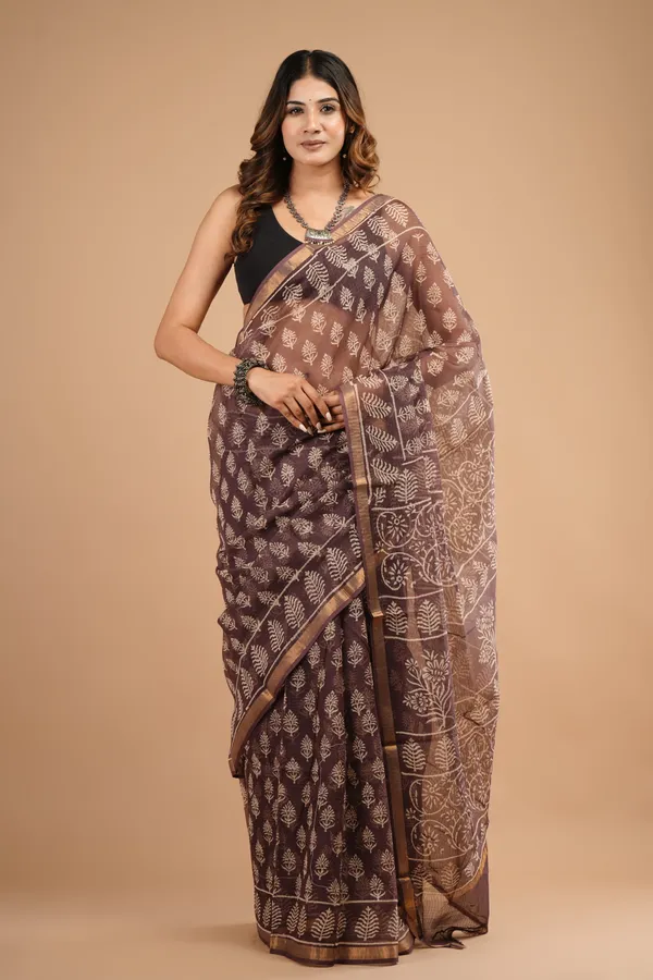 Brown_Kota_Doriya_Premium_Saree_With_Unstitched_Blouse_For_Women