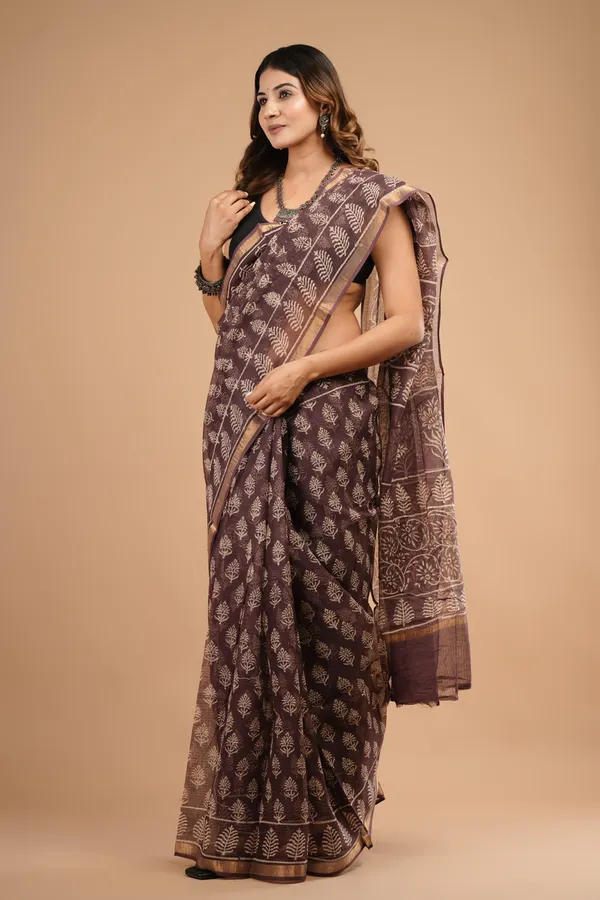 Brown_Kota_Doriya_Premium_Saree_With_Unstitched_Blouse_For_Women