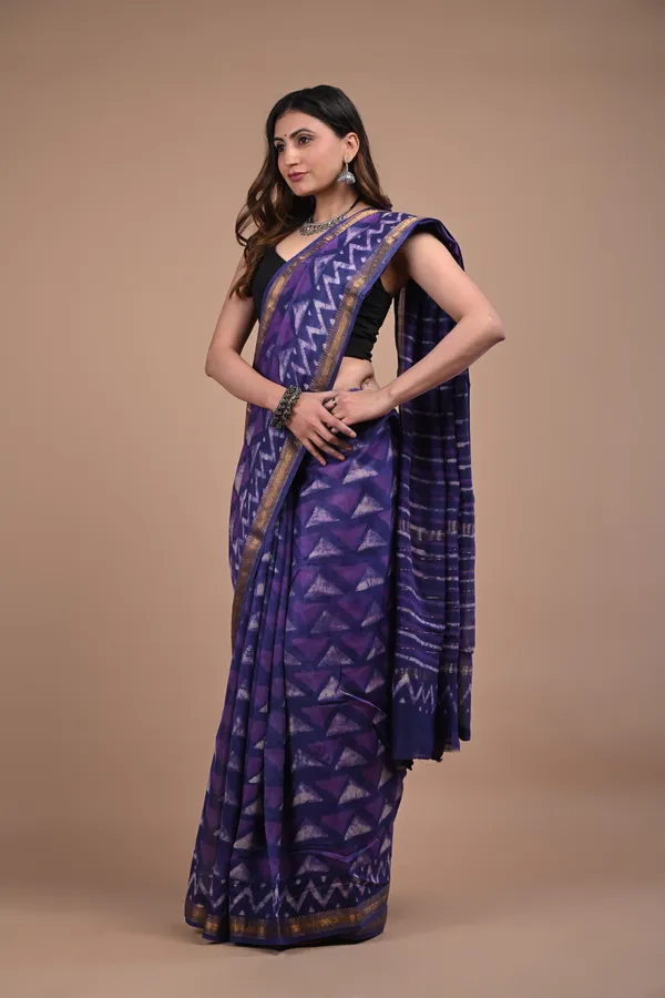 Blue_Maheshwari_Silk_Premium_Saree_With_Unstitched_Blouse_For_Women