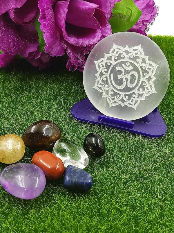 Om_Selenite_Crystal_Charging_Plate_For_Charging_Crystal_And_Stone_For_Vastu_Decorative_Showpiece_-_8_Cm