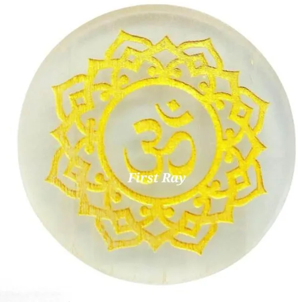 Om_Selenite_Crystal_Charging_Plate_For_Charging_Crystal_And_Stone_For_Vastu_Decorative_Showpiece_-_8_Cm(Yellow_Colour_Om)