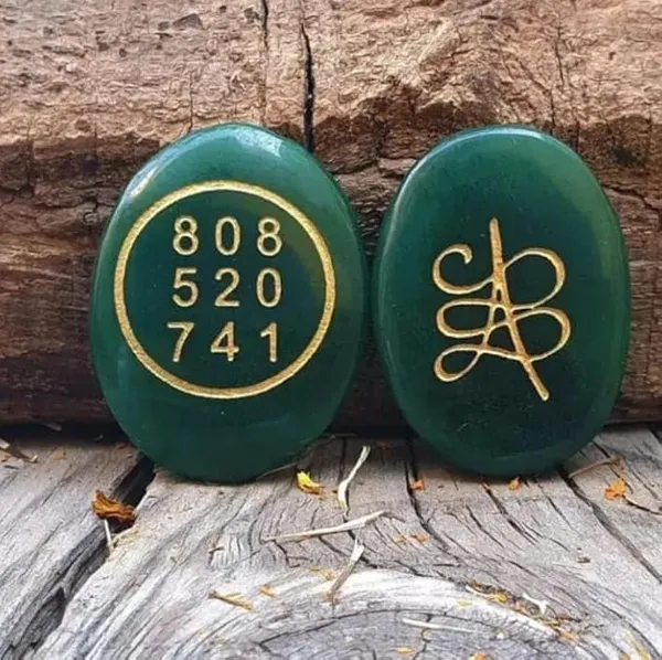 Pre-Energized_Green_Jade_Zibu_Coin_To_Attract_Money_Cash_Flow_&_Wealth._Certified._Angle_Number_&_Zibu_Symbol_Of_Abundance._Natural_(Non_Synthetic)_Cabochon_Oval_Shape_Feng_Shui