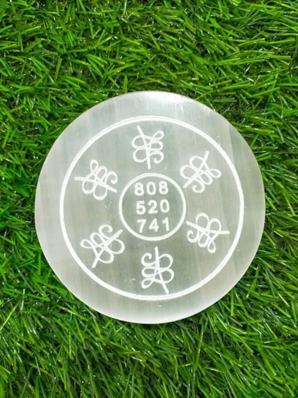 Selenite_Charging_Money_Plate_For_Prosperity_Money_Attraction_And_Wellness_Decorative_Showpiece