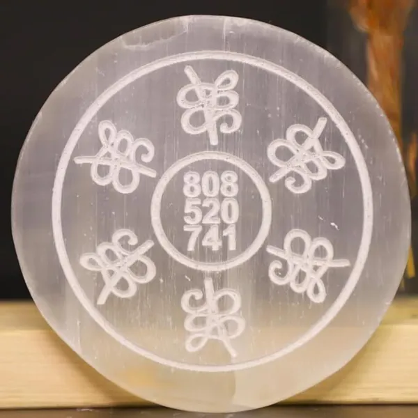 Selenite_Charging_Money_Plate_For_Prosperity_Money_Attraction_And_Wellness_Decorative_Showpiece