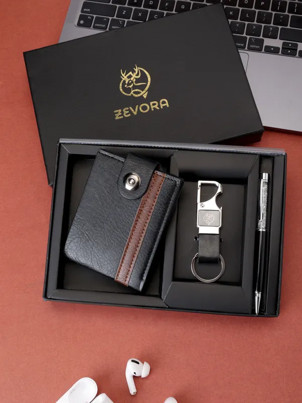 Black_Genuine_Leather_Solid_Wallet_For_Men