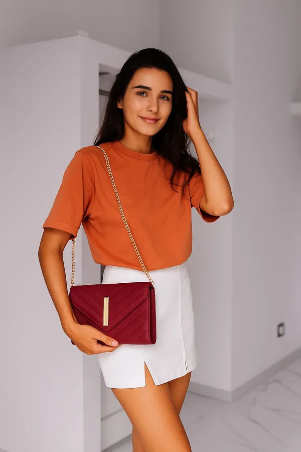 Maroon_Leather_Magnetic_Clutch_Bag_For_Women