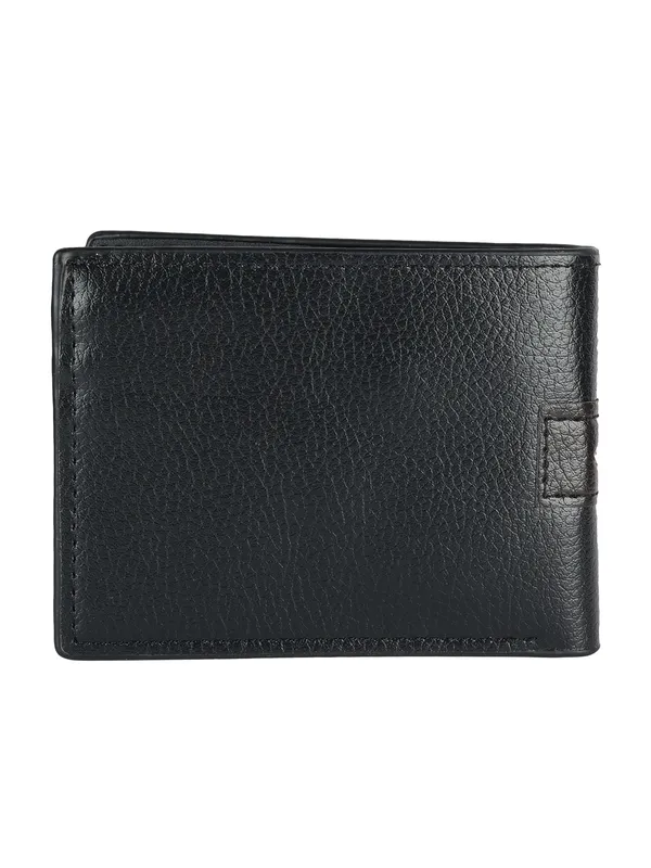 Men_Black_Solid_Two_Fold_Wallet