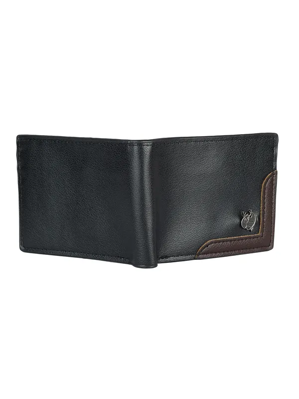 Men_Black_Solid_Two_Fold_Wallet