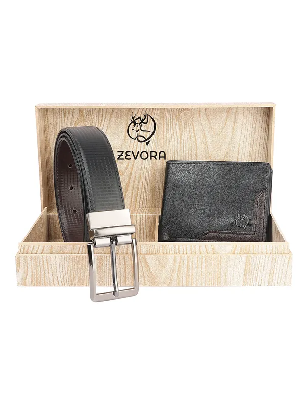 Men_Black_&_Brown__Reversible_Belt_And_Wallet_Wooden_Gift_Set