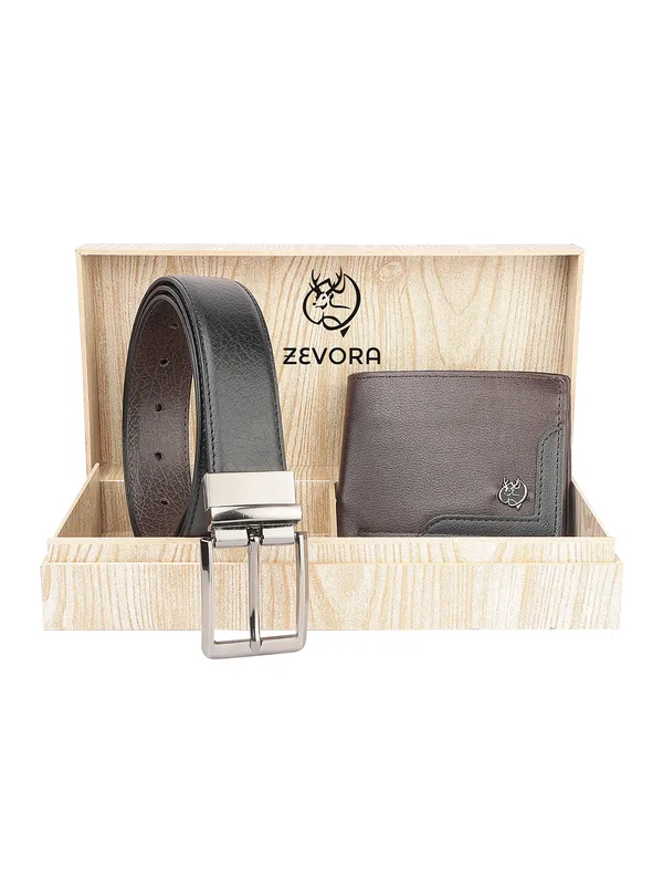 Men_Black_&_Brown__Reversible_Belt_And_Wallet_Wooden_Gift_Set