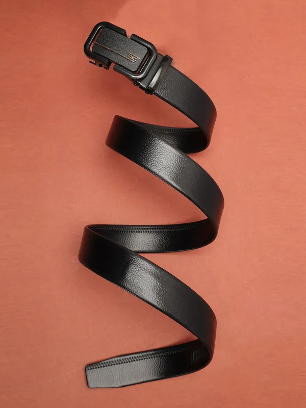 Men_Leather_Black_Belt