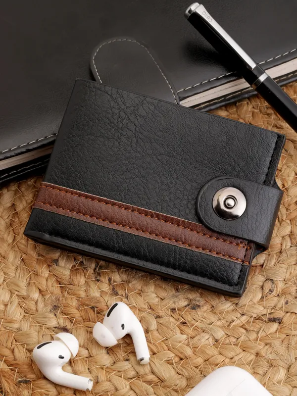 Black_Genuine_Leather_Solid_Wallet_For_Men