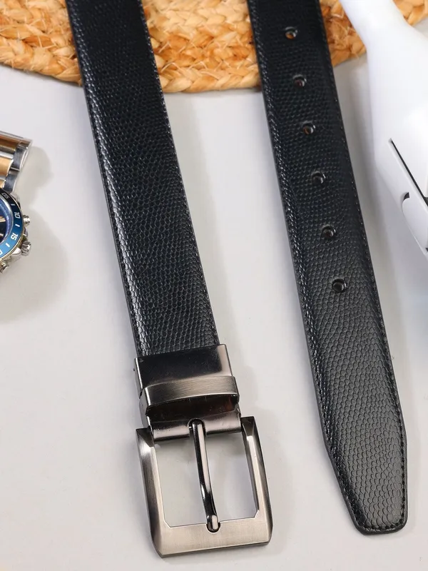 Black_Genuine_Leather_Belt_with_Key_Chain,_Wallet_And_Pen_Combo_For_Men