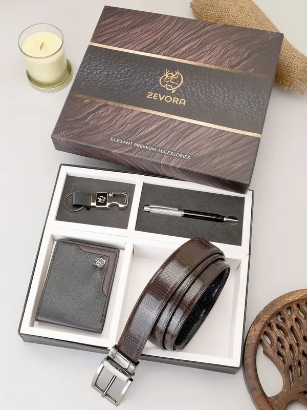 Black_Genuine_Leather_Belt_with_Key_Chain,_Wallet_And_Pen_Combo_For_Men