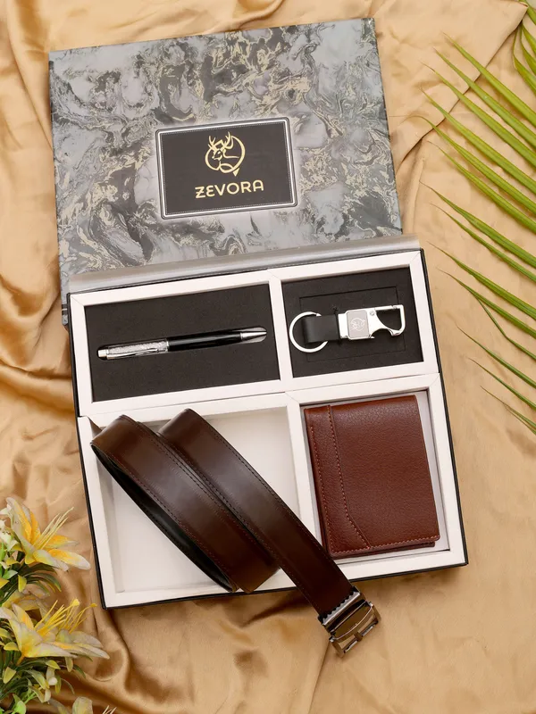 Brown_Genuine_Leather_Belt_with_Key_Chain,_Wallet_And_Pen_Combo_For_Men