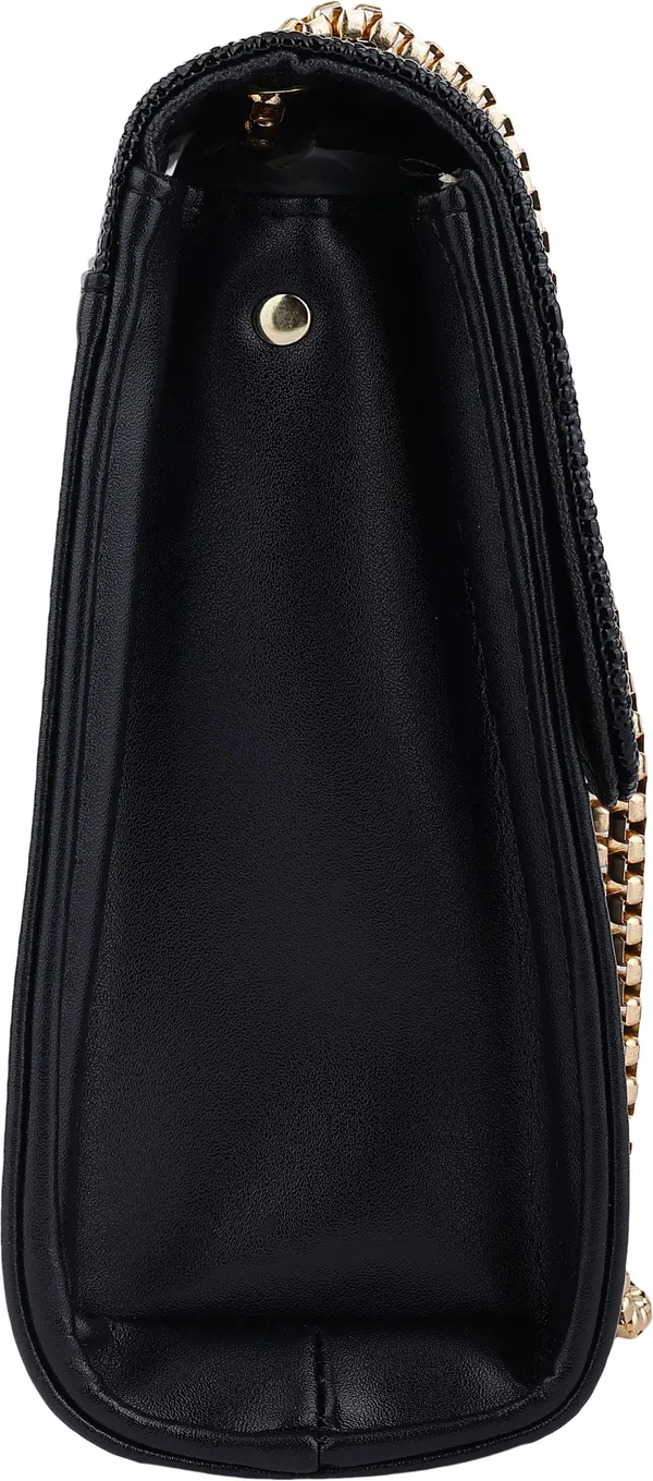 Black_Pu_Magnetic_Snap_Shoulder_Bag_For_Girls