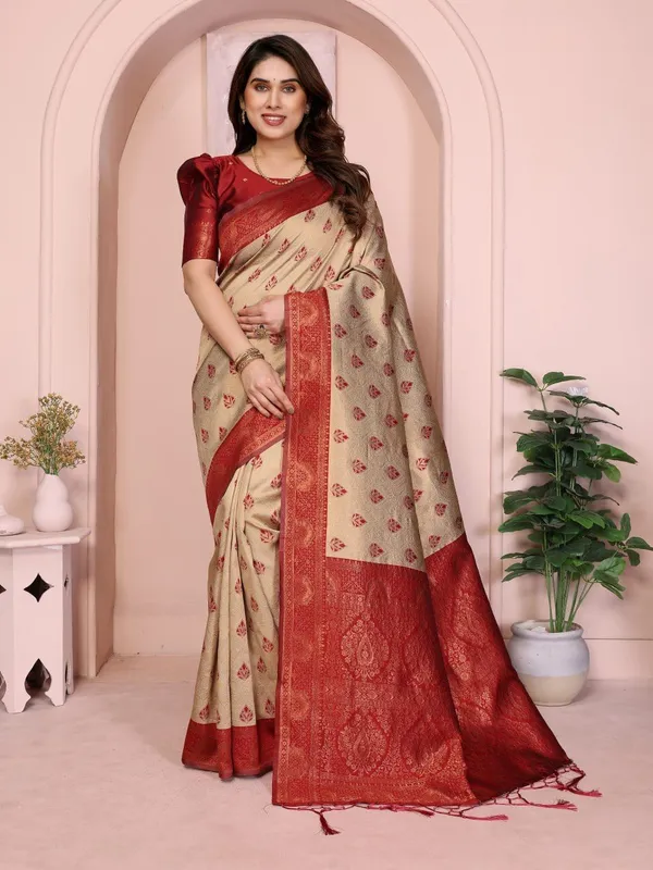 Cream_And_Maroon_Art_Silk_Premium_Woven_And_Dyed_Banarasi_Saree_For_Women