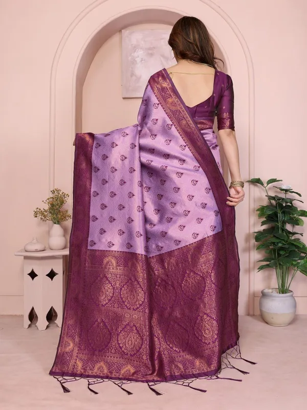 Purple_Art_Silk_Premium_Woven_And_Temple_Border_And_Dyed_Banarasi_Saree_For_Women