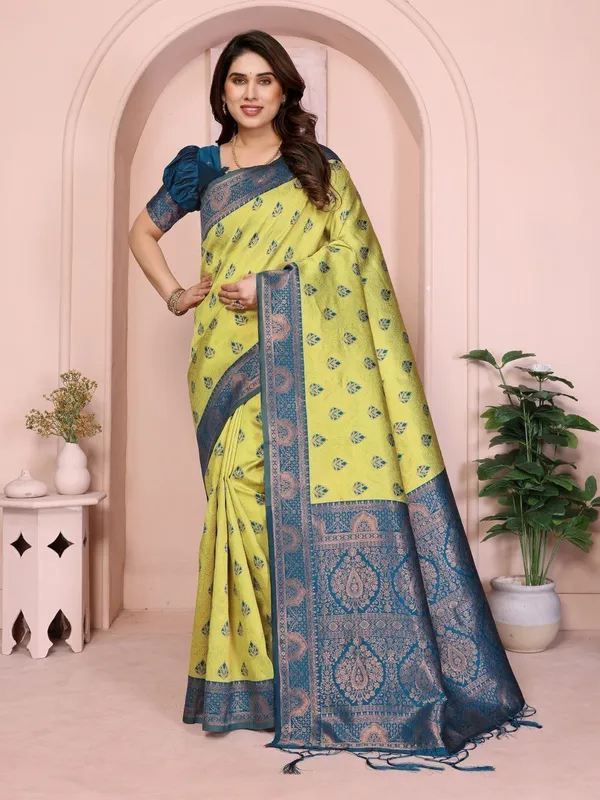 Yellow_Art_Silk_Premium_Dyed_And_Woven_Banarasi_Saree_For_Women