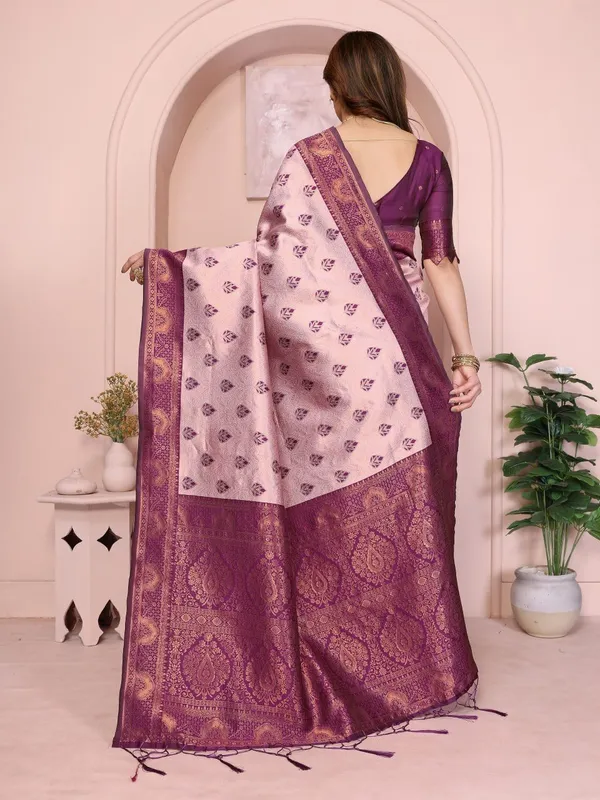Pink_And_Purple_Art_Silk_Premium_Woven_And_Dyed_Banarasi_Saree_For_Women
