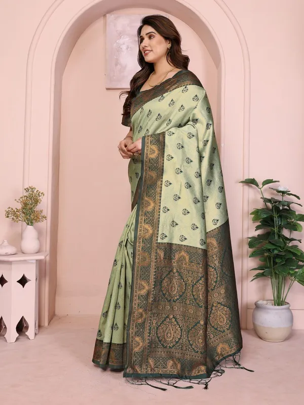 Light_Green_And_Green_Brocade_Premium_Woven_Banarasi_Saree_For_Women