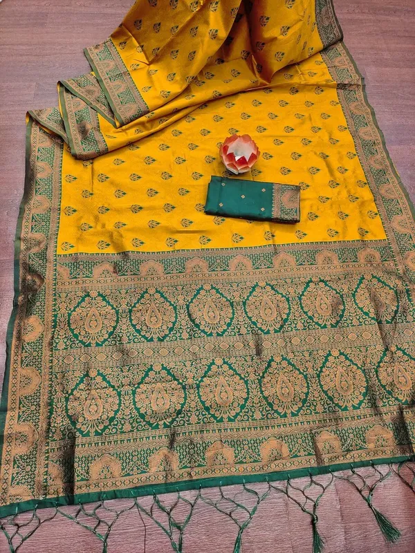 Green_And_Yellow_Art_Silk_Premium_Woven_And_Floral_Print_And_Self_Design_Banarasi_Saree_For_Women