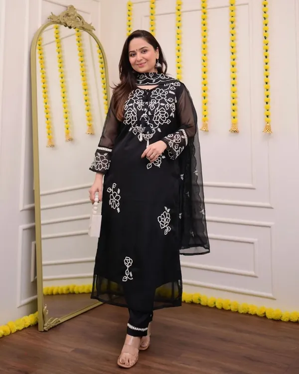 Black_Georgette_Premium_Embroidered_Kurta_Palazzo_Dupatta_Set_For_Women