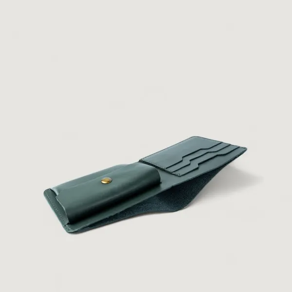Emerald_Green_Leather_The_Bay_Classic_Wallet_For_Men
