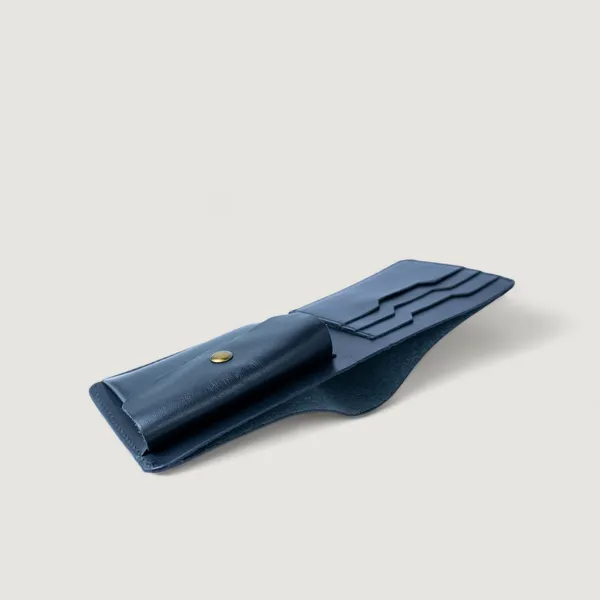 Midnight_Blue_Leather_The_Bay_Classic_Wallet_For_Men