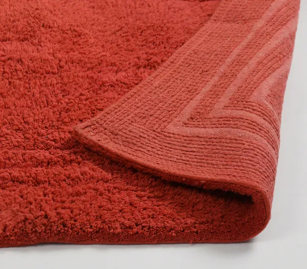Linea_Bathmat_-_Maroon,_Size_-_50x80_CM