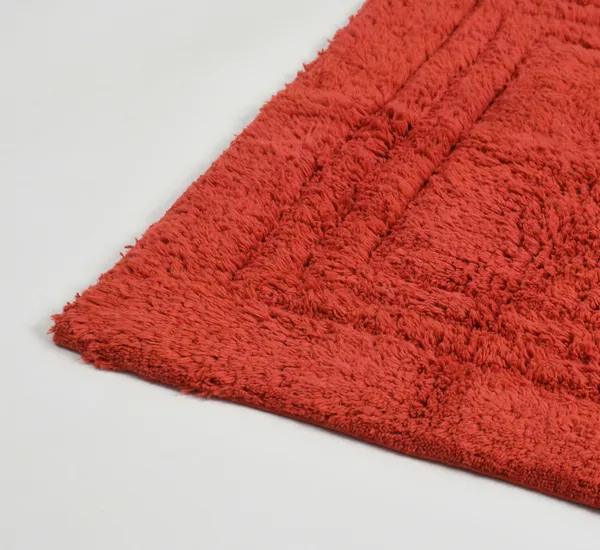 Linea_Bathmat_-_Maroon,_Size_-_50x80_CM