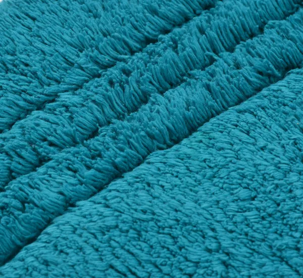 Blue_Premium_Linea_Tufted_Oval_Bath_Mat,_Size_-_50x80_CM