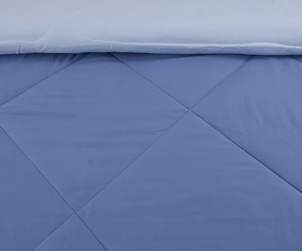Blue_Premium_Clara_Comforter
