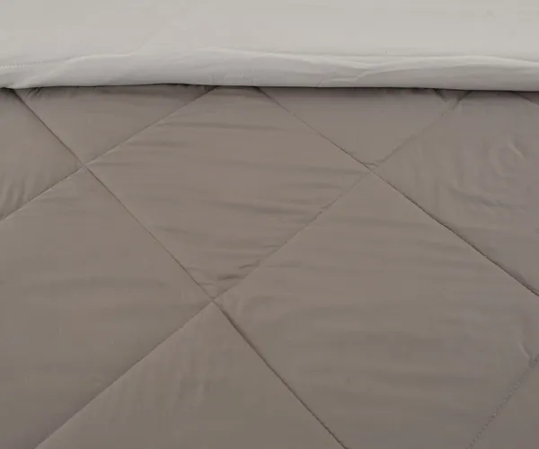 Brown_Premium_Clara_Comforter