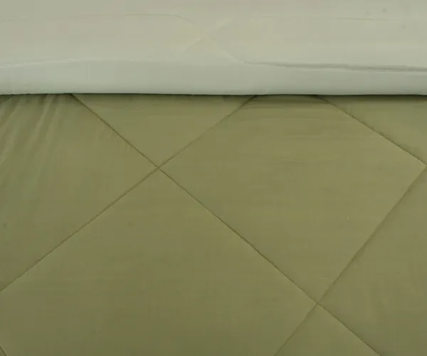 Olive_Premium_Clara_Comforter