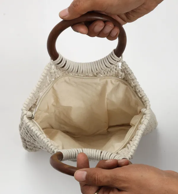 White_Premium_Rock_Macrame_Hand_Bag_Natural