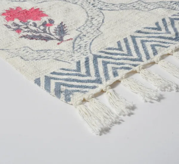 Multicolor_Premium_Livo_Block_Printed_Throw,_Size_-_130x180_CM