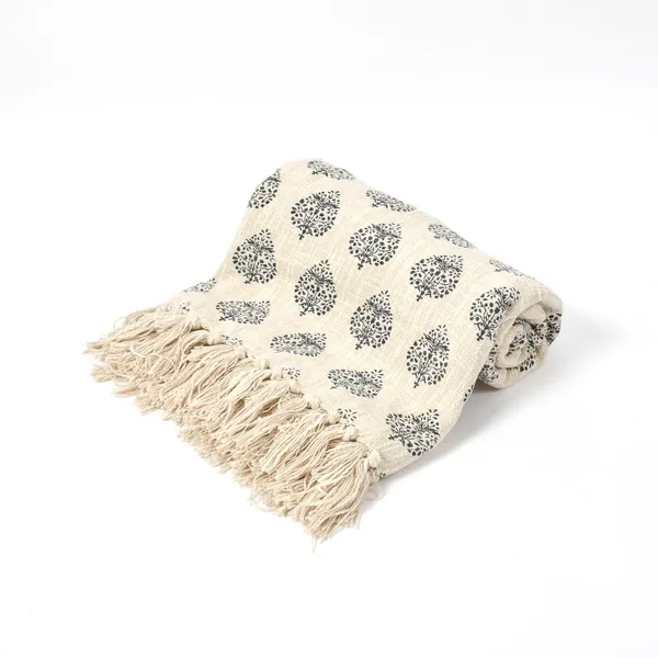 Off_White_And_Blue_Premium_Tune_Block_Printed_Throw,_Size_-_130x180_CM