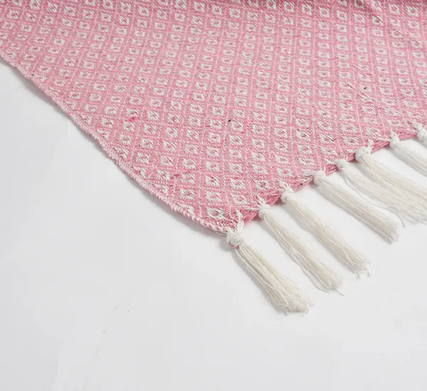 Pink_Premium_Diamond_Cotton_Woven