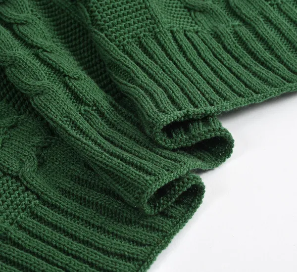 Green_Premium_Blossom_Knitted_Throw,_Colour_-_Dark_Green,_Size_-_130x180_CM