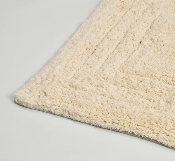 Beige_Premium_Linea_Bath_Mat,_Size_-_50x80_CM