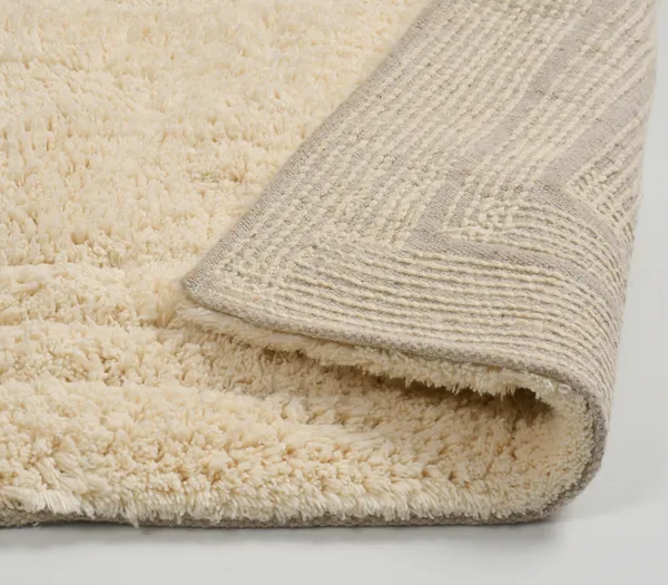 Beige_Premium_Linea_Bath_Mat,_Size_-_50x80_CM