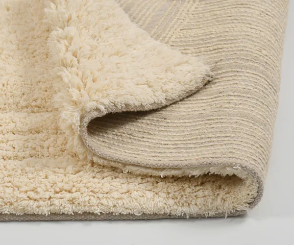 Linea_Runner_Bathmat_-_Ivory,_Size_-_50x120_CM