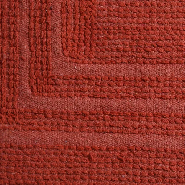 Linea_Runner_Bathmat_-_Maroon,_Size_-_50x120_CM