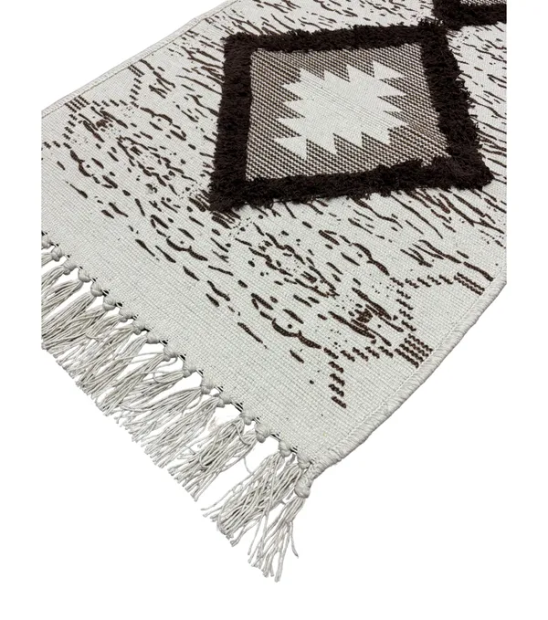 Multicolor_Three_Diamond_Printed_Tufted_Runner