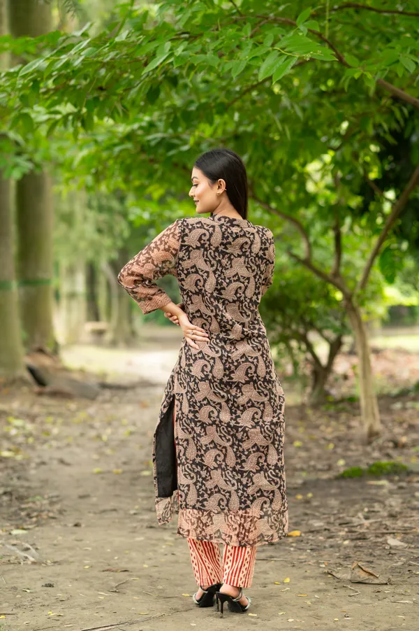 Black_Handblock_Kota_Doriya_Set_For_Women