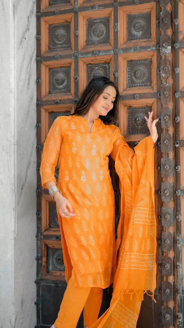 Orange_Handblock_Kota_Doriya_Set_For_Women