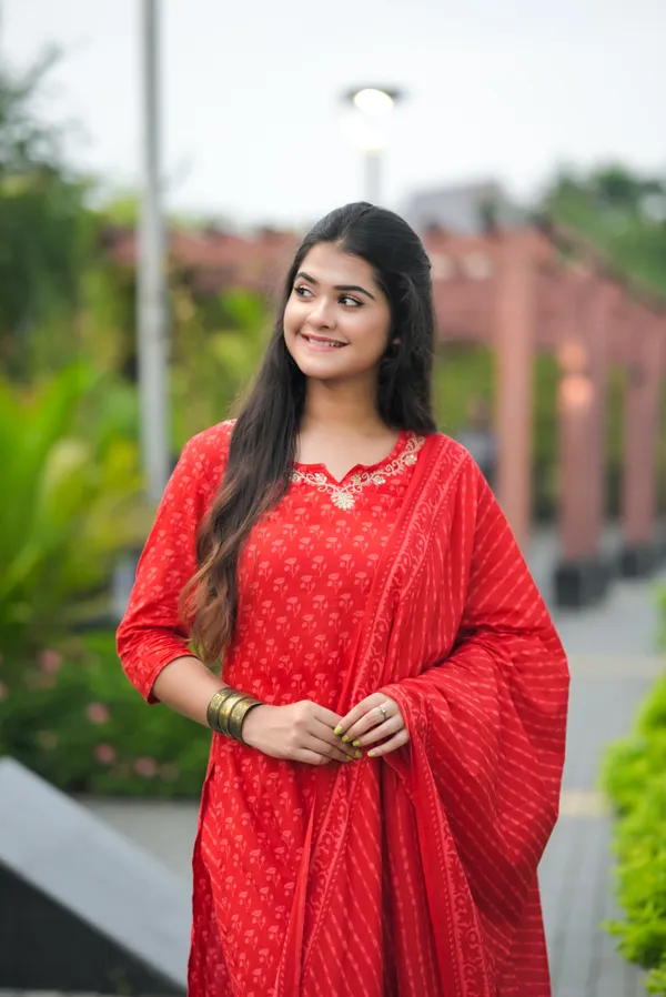 Red_Kurta_Pajama_Dupatta_For_Women